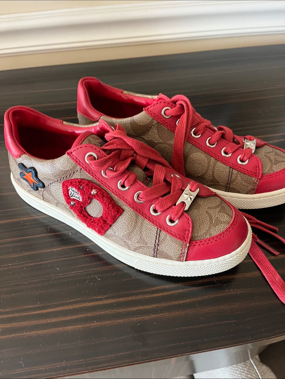 Kids Red Patch-Accent Sneakers